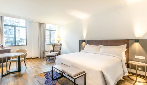 The Grace Hotel - Accommodation Burleigh 1