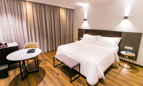 The Grace Hotel - Accommodation Burleigh 25
