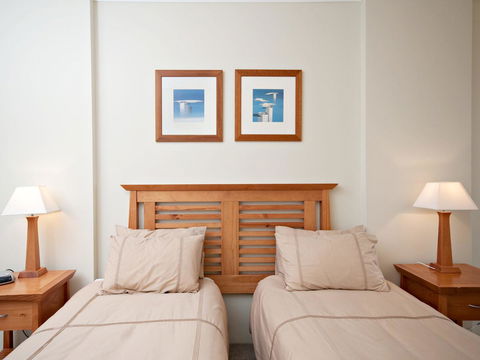 Messines Street, Breakwater Apartment, 104 - Accommodation Burleigh 8