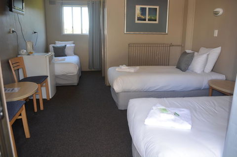 Commercial Hotel Motel Lithgow - Accommodation Burleigh 18