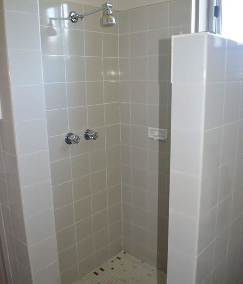 Commercial Hotel Motel Lithgow - Accommodation Burleigh 23