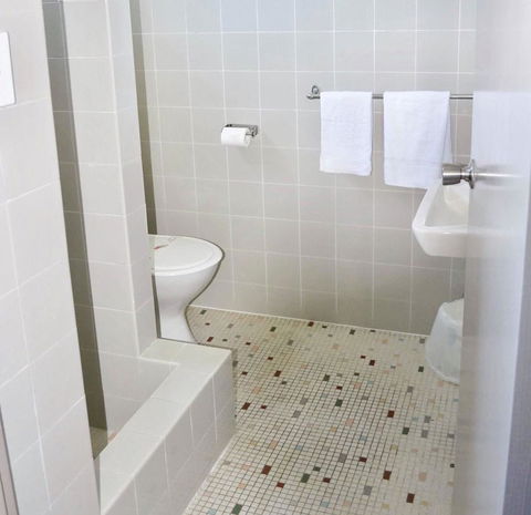 Commercial Hotel Motel Lithgow - Accommodation Burleigh 16