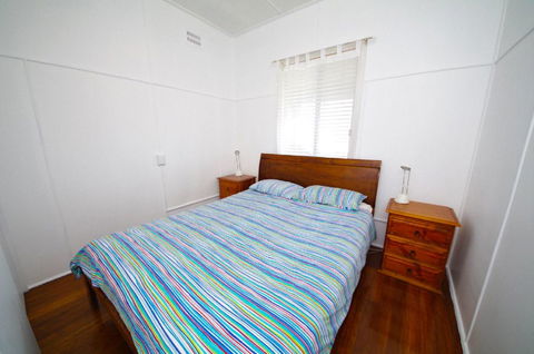 Apollo 1, 9 Hodgson Street - Accommodation Burleigh 2