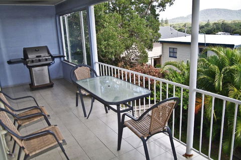 Apollo 1, 9 Hodgson Street - Accommodation Burleigh 7