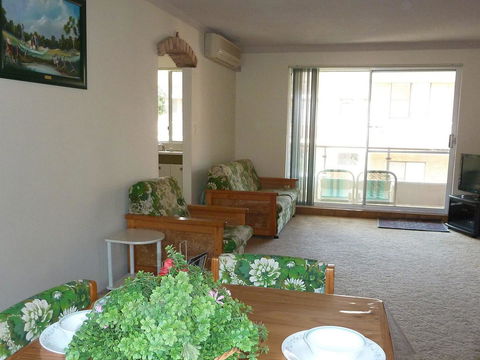 The Breakers 13 - Accommodation Burleigh 5