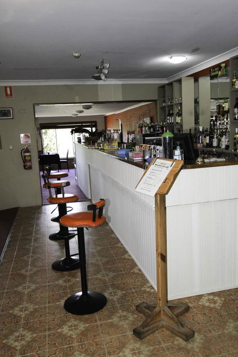 Rest Easy Motel - Accommodation Burleigh 28