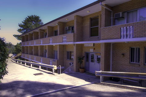 Rest Easy Motel - Accommodation Burleigh 21
