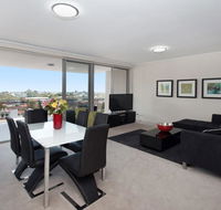 The Junction Palais - Modern and Spacious 2BR Bondi Junction Apartment Close to Everything - Accommodation Burleigh