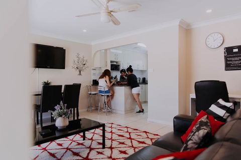 Central Wagga Self Catering Apartment - Accommodation Burleigh 5