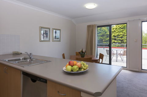 Leisure Inn Spires - Accommodation Burleigh 9