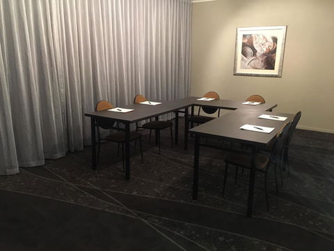 Mercure Albury - Accommodation Burleigh 40
