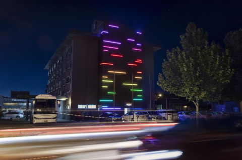 Mercure Albury - Accommodation Burleigh 0