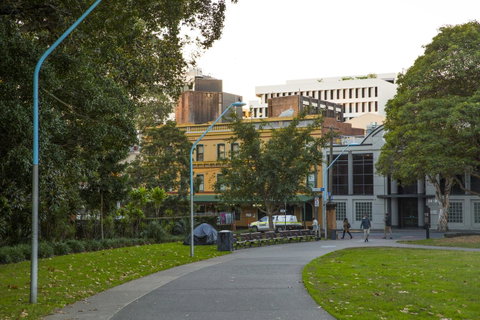 Royal Exhibition Hotel - Accommodation Burleigh 26