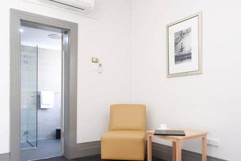 Royal Exhibition Hotel - Accommodation Burleigh 20
