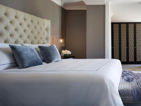 Four Seasons Hotel Sydney - Accommodation Burleigh 40