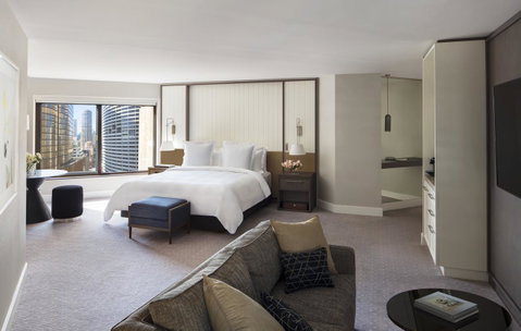 Four Seasons Hotel Sydney - Accommodation Burleigh 23