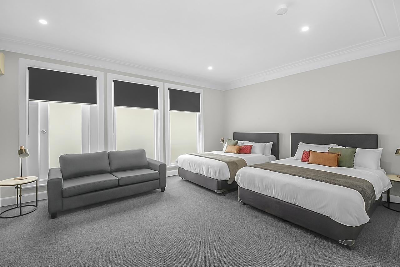 Strathfield West NSW Accommodation Burleigh