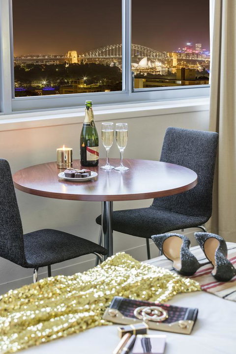 Macleay Hotel - Accommodation Burleigh 17