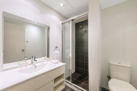 Macleay Hotel - Accommodation Burleigh 13