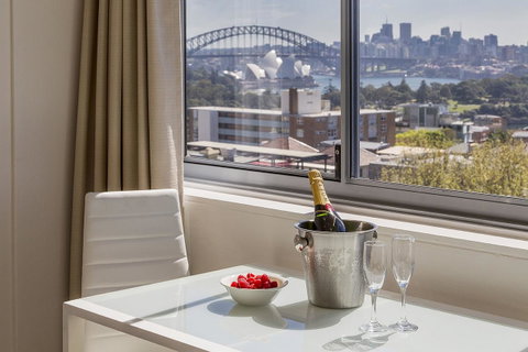 Macleay Hotel - Accommodation Burleigh 18