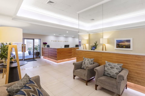 Macleay Hotel - Accommodation Burleigh 4