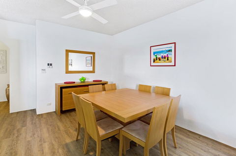 Victoria Parade, Kiah, Unit 10, 53 - Accommodation Burleigh 8
