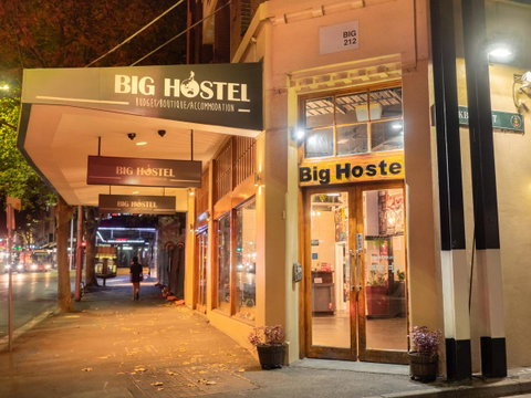 Big Backpackers Hostel - Accommodation Burleigh 11