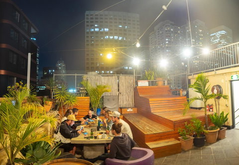 Big Backpackers Hostel - Accommodation Burleigh 34