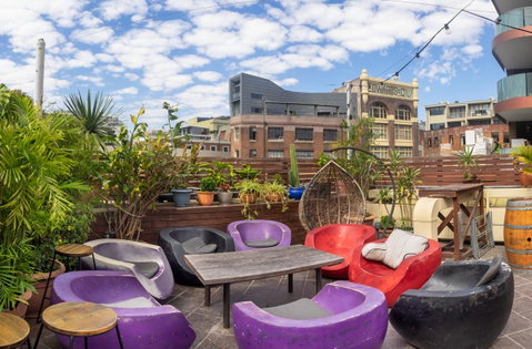 Big Backpackers Hostel - Accommodation Burleigh 40