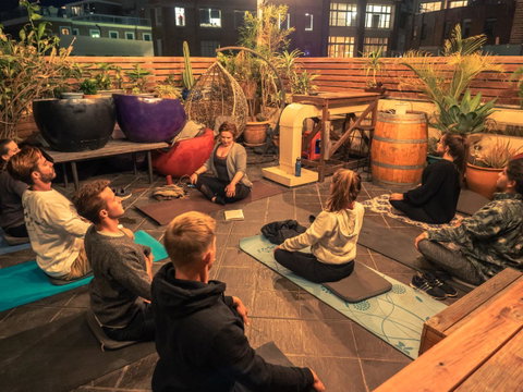 Big Backpackers Hostel - Accommodation Burleigh 3