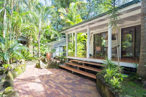 A Beach House At Byron - Accommodation Burleigh 37