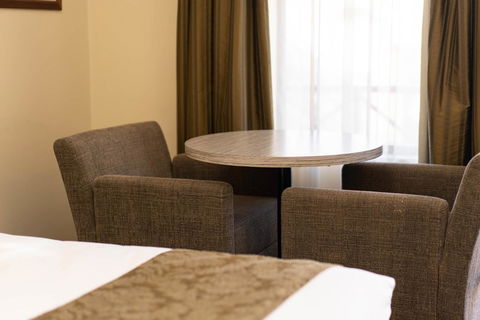 Prince Of Wales Hotel - Accommodation Burleigh 8