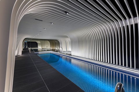 SKYE Suites Sydney - Accommodation Burleigh 10