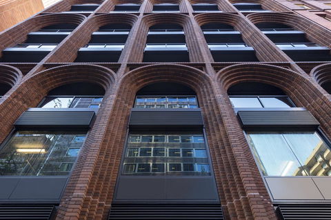 SKYE Suites Sydney - Accommodation Burleigh 1