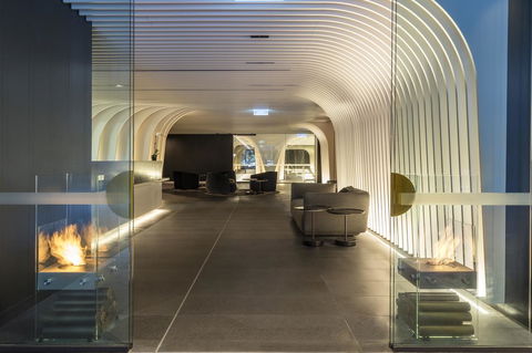 SKYE Suites Sydney - Accommodation Burleigh 3