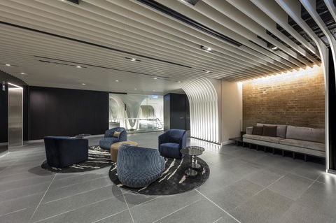 SKYE Suites Sydney - Accommodation Burleigh 12