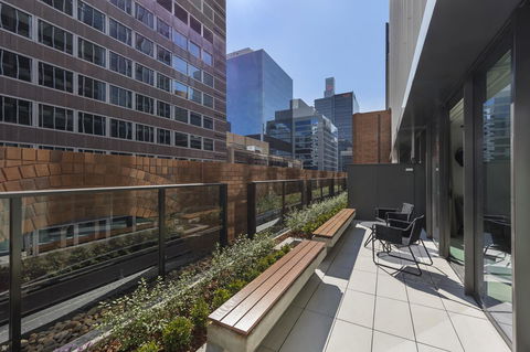 SKYE Suites Sydney - Accommodation Burleigh 18