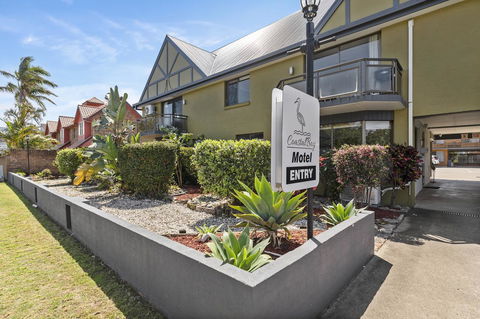 Coastal Bay Motel - Accommodation Burleigh 4