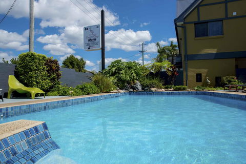 Coastal Bay Motel - Accommodation Burleigh 24