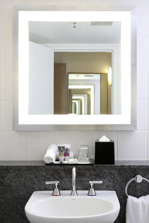 Mercure Sydney - Accommodation Burleigh 36