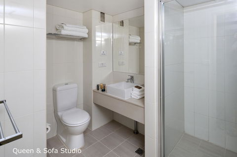 Best Western Plus Hotel Stellar - Accommodation Burleigh 28
