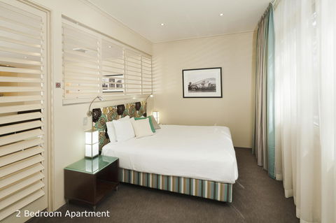 Best Western Plus Hotel Stellar - Accommodation Burleigh 32