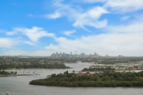 Cozy Apartment With Water View Plus Winter Garden - Accommodation Burleigh 4