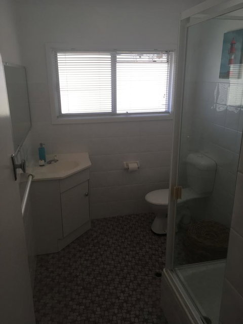 Tomaree Lodge - Accommodation Burleigh 6