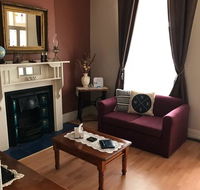 Jadan Cottages - Accommodation Burleigh
