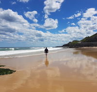 Arena Luxury Beachfront Apartment - Accommodation Burleigh