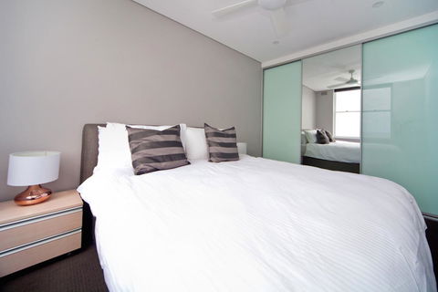 Gorgeous Coogee Views 2 Beds WT21 - Accommodation Burleigh 13