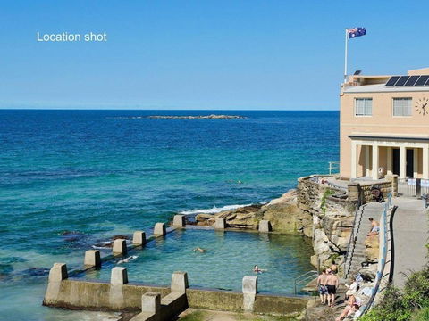 Gorgeous Coogee Views 2 Beds WT21 - Accommodation Burleigh 14