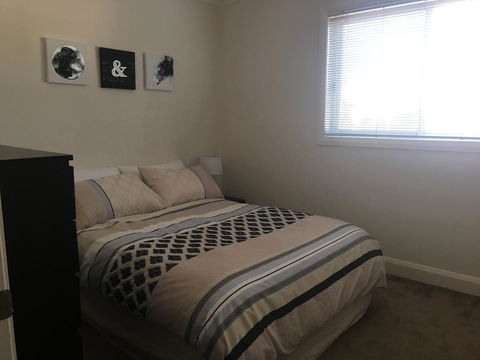 Travers Street Apartment - Accommodation Burleigh 9