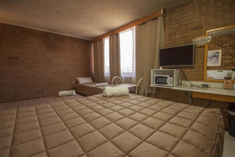 Marco Polo Motor Inn Sydney - Accommodation Burleigh 24